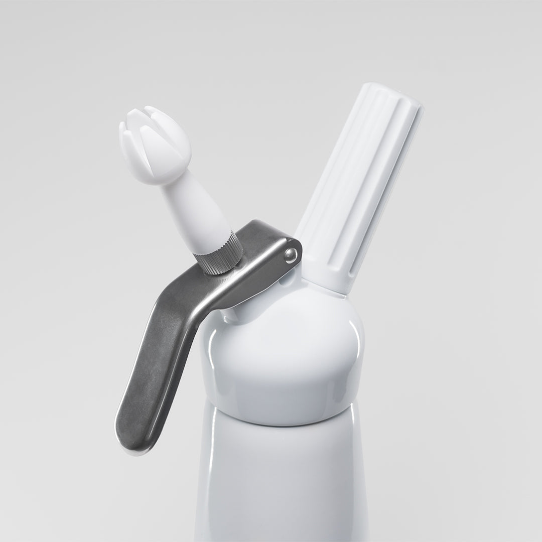 Kitchen Whipped Cream Dispenser 1/2 Pint - White (0.25L)